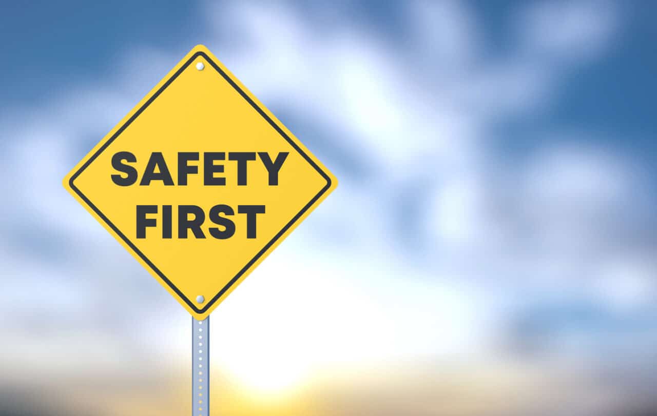 Yellow road sign saying Safety First.